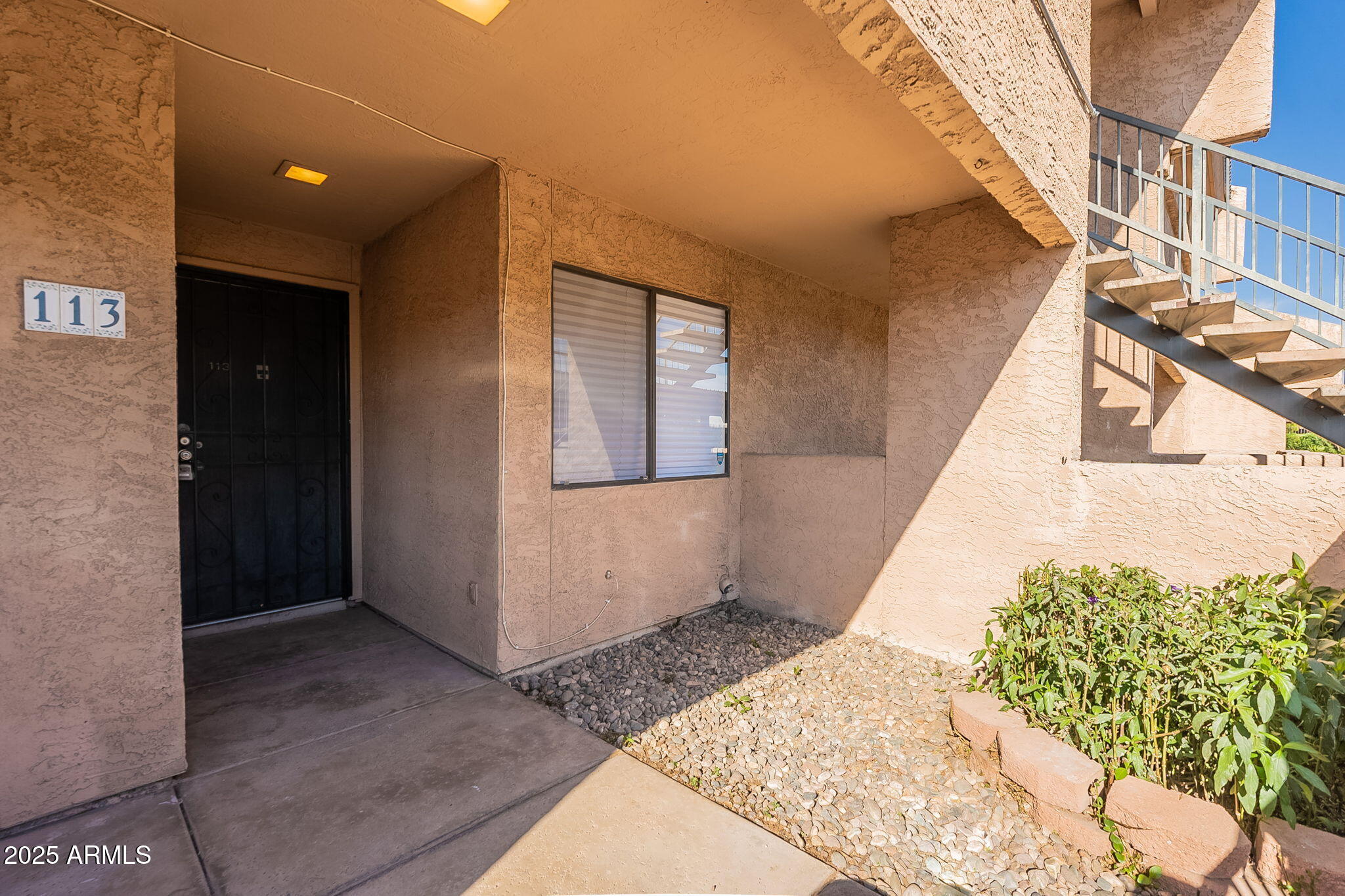 10828 N BILTMORE Drive 113