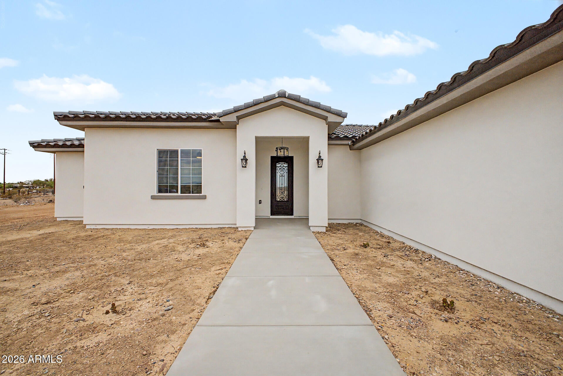 1372 N 372ND Drive