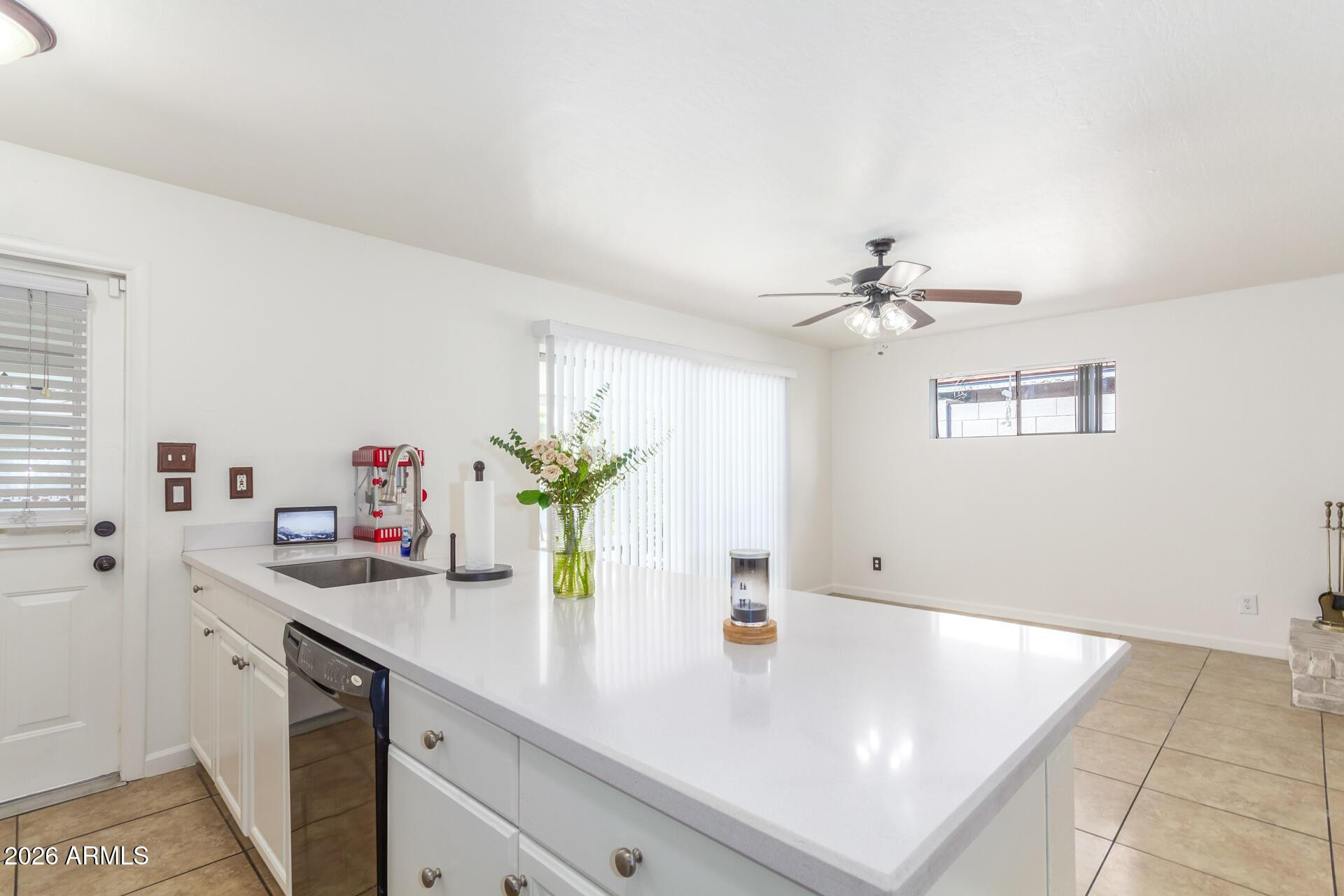 3312 S Ventura Drive