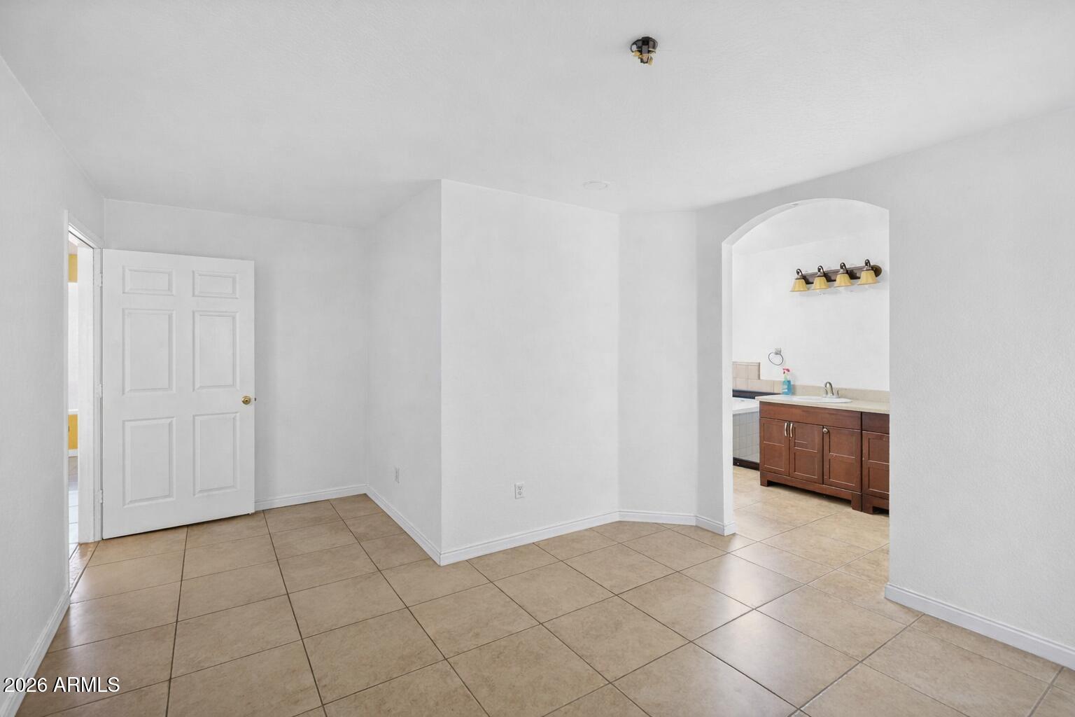 3525 E COUNTY 15TH Street