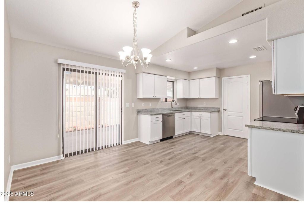 Photo of 335 S Stardust Lane, Apache Junction, AZ 85120 (MLS # 6932531)