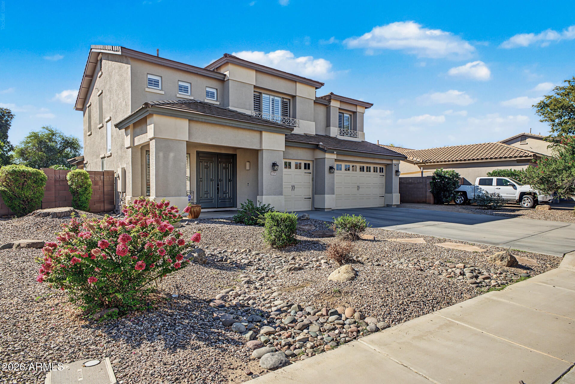1795 E BARTLETT Place