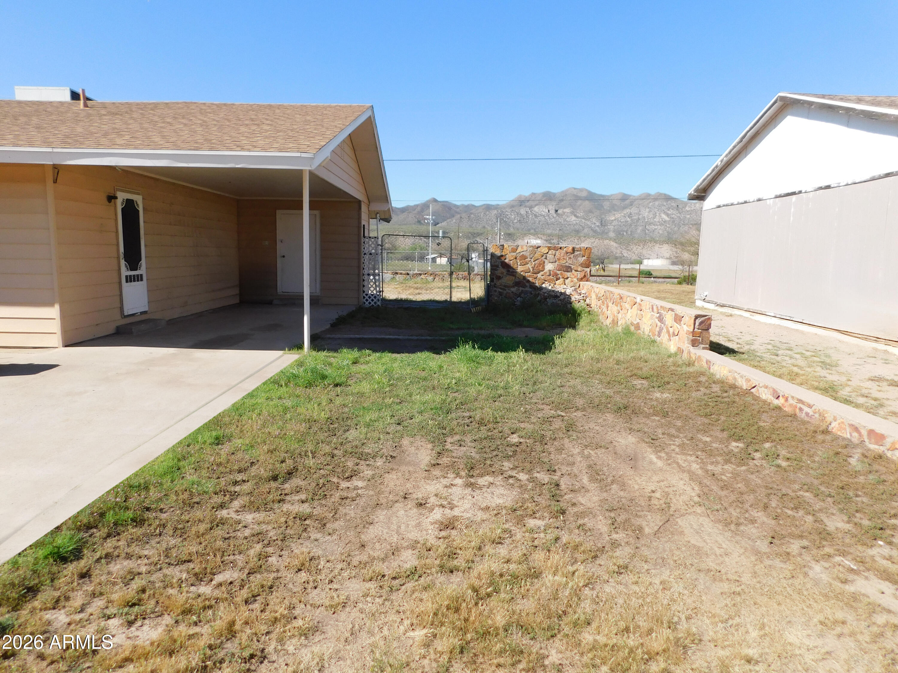 413 W JAMESTOWN Road