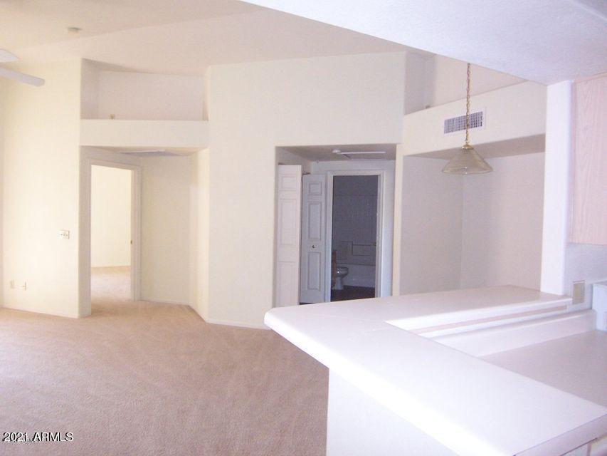 1800 W Elliot Road 223