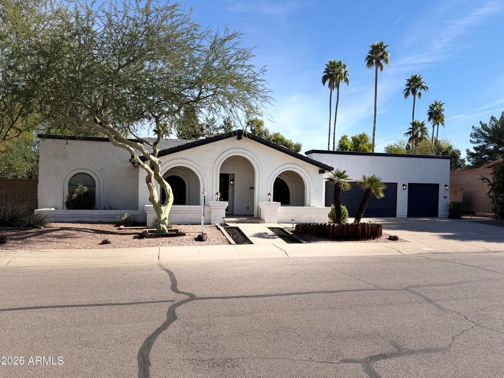 Photo of 3031 N Nebraska Street, Chandler, AZ 85225 (MLS # 6970673)