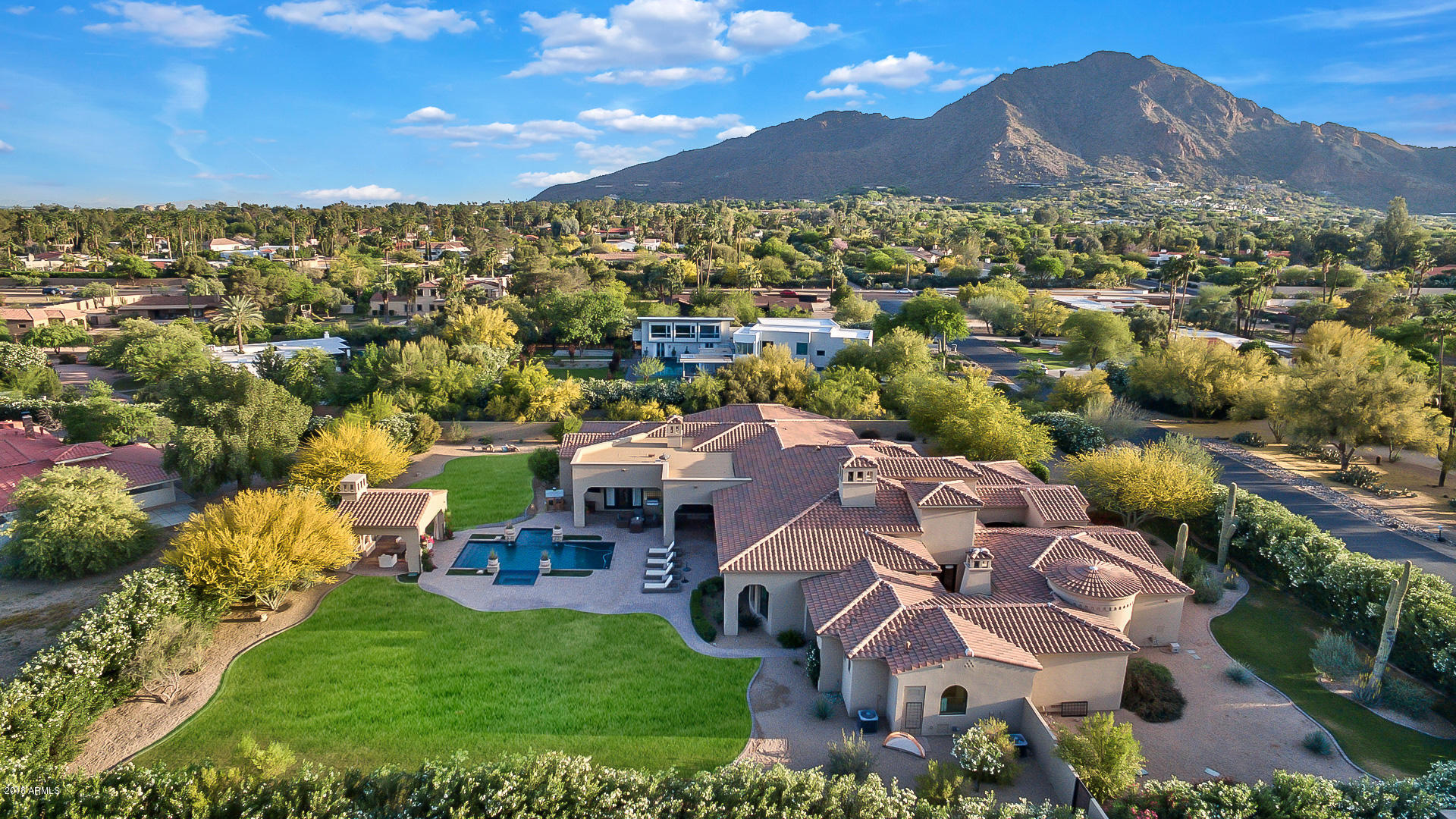 MOUNTAIN VIEW - Residential