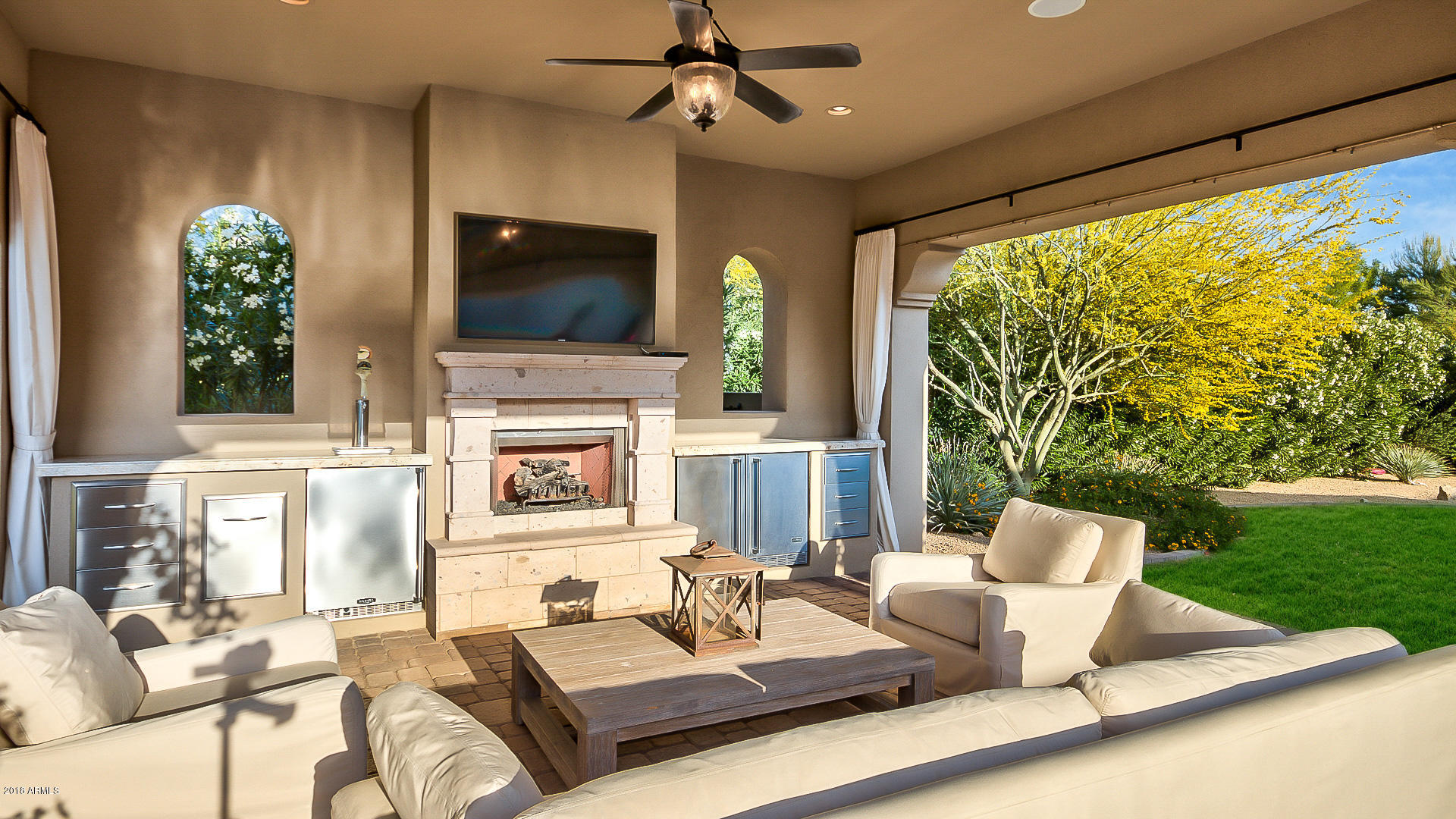 MOUNTAIN VIEW - Residential