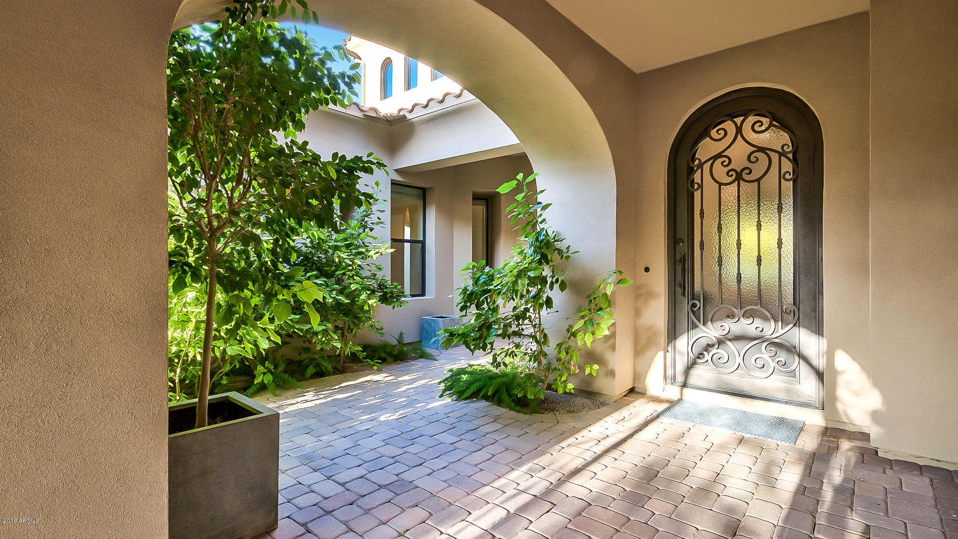 MOUNTAIN VIEW - Residential