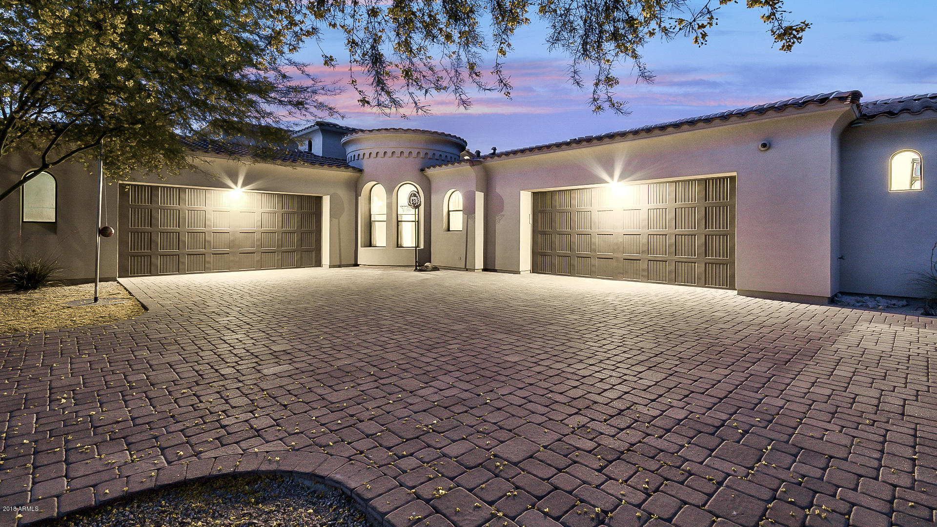 MOUNTAIN VIEW - Residential