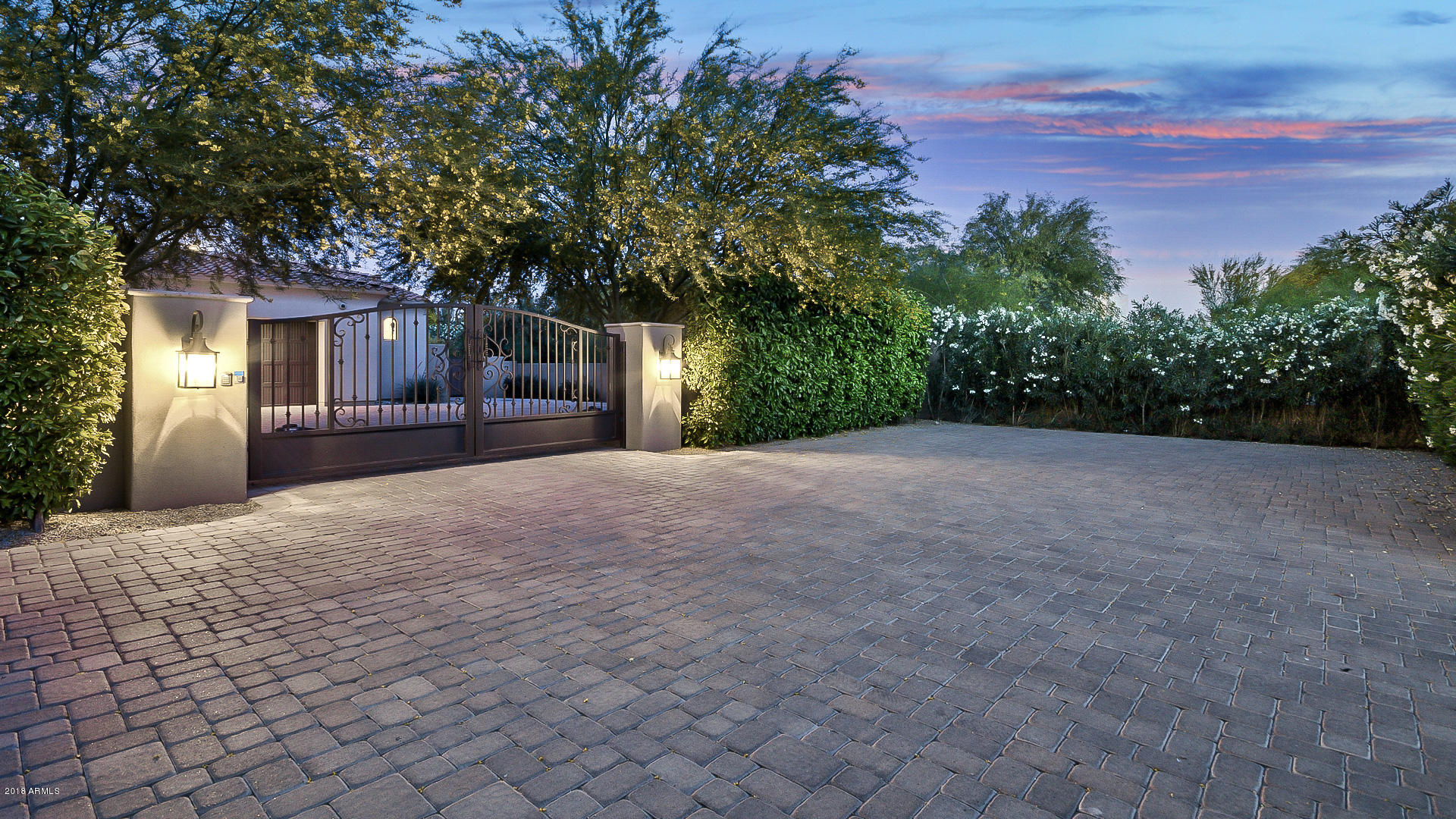MOUNTAIN VIEW - Residential