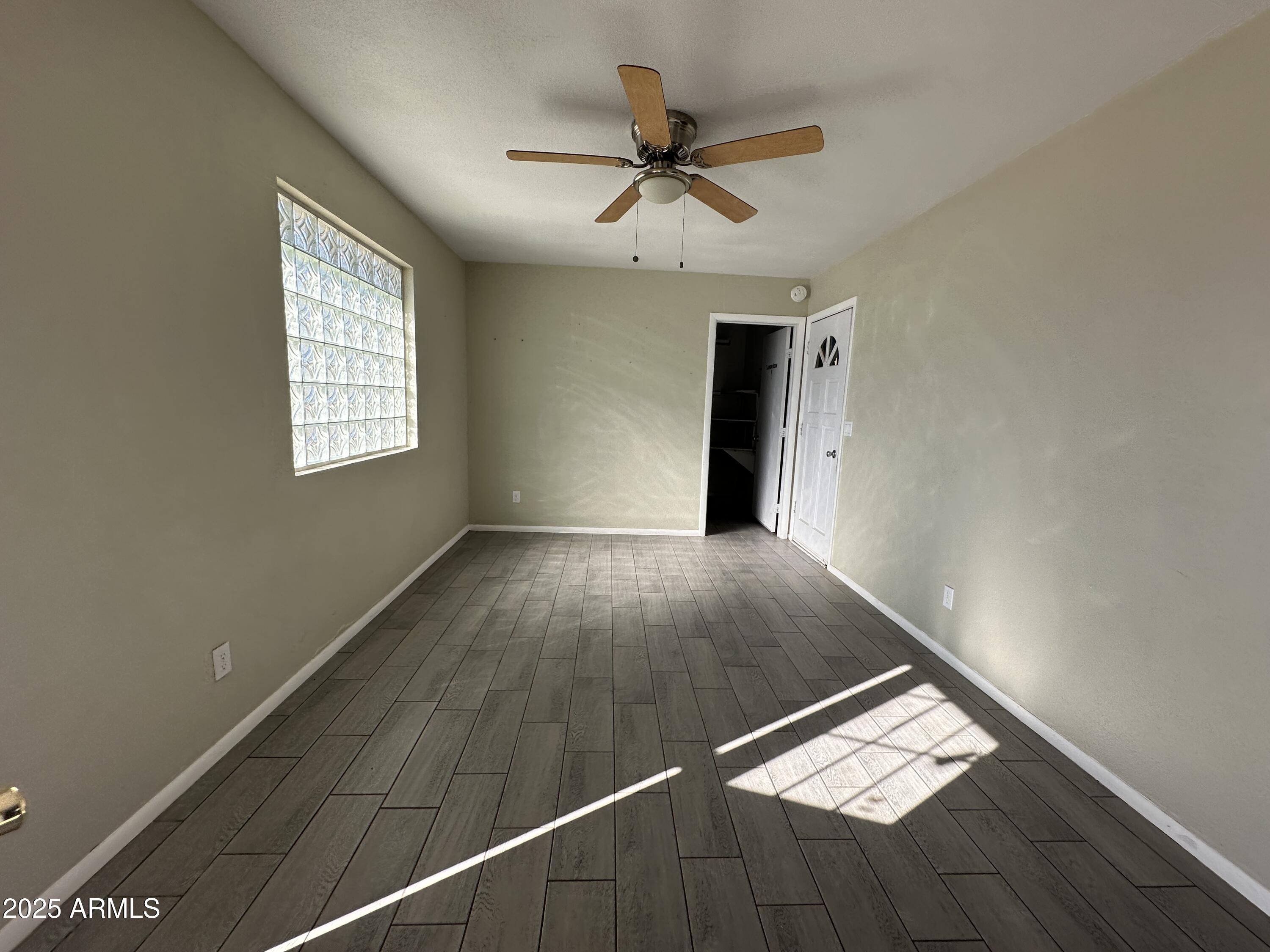 519 E GABRILLA Drive