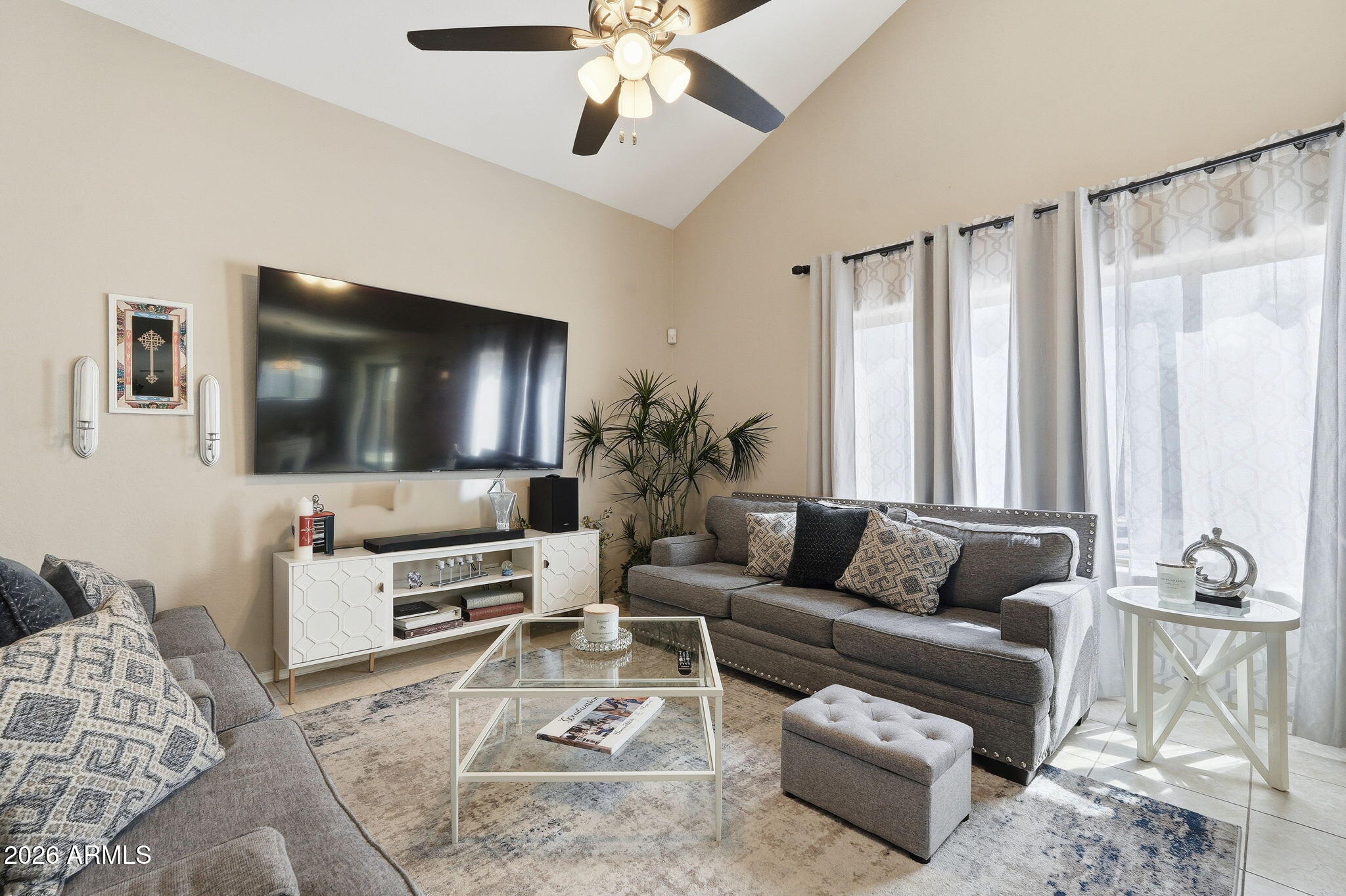 SOUTH POINT - Residential
