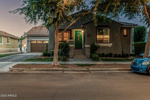 2721 E TAMARISK Street Gilbert AZ 85296