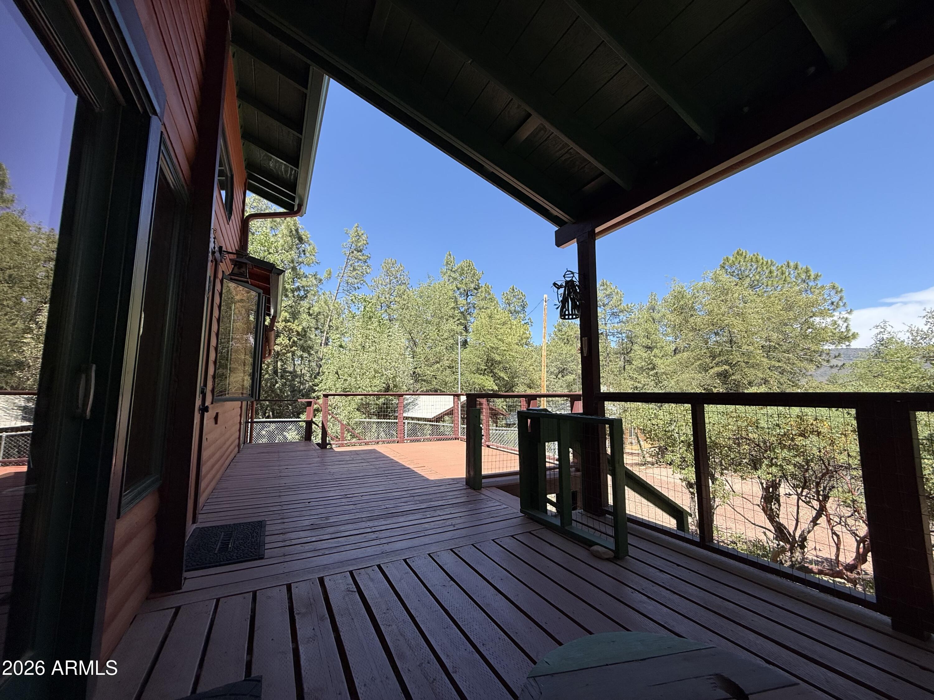COOL PINES - Residential