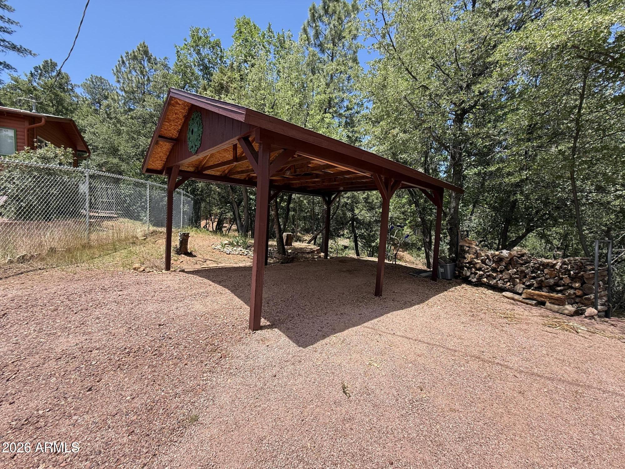 COOL PINES - Residential