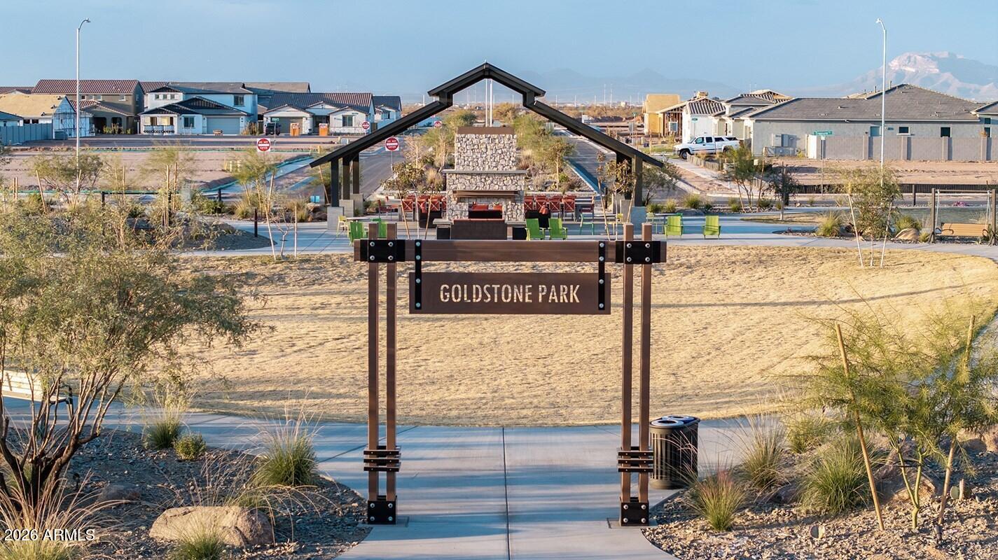 BLOSSOM ROCK PHASE 1 - Residential