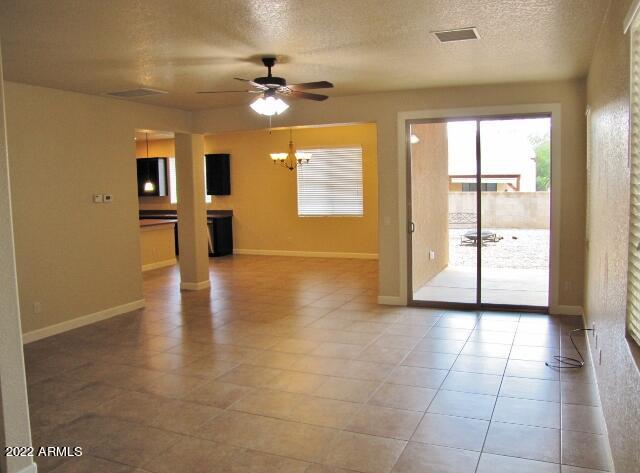 REFLECTIONS VALIENTE - Residential Lease