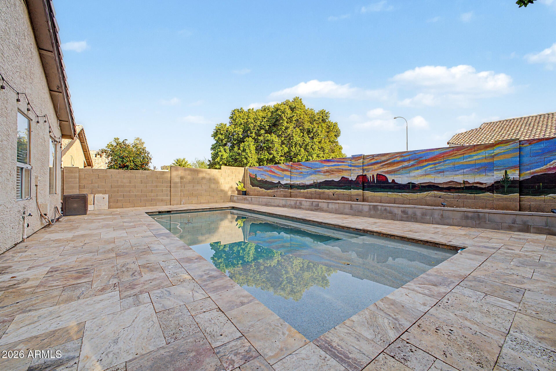 2653 W KNOX Road