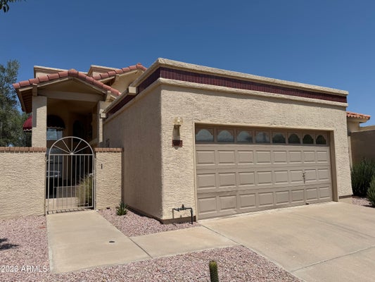4548 E SHOMI ST, PHOENIX, AZ 85044 - Image 3bdc1f4fad8003e97fc66a2dda15a1d1/1000331027