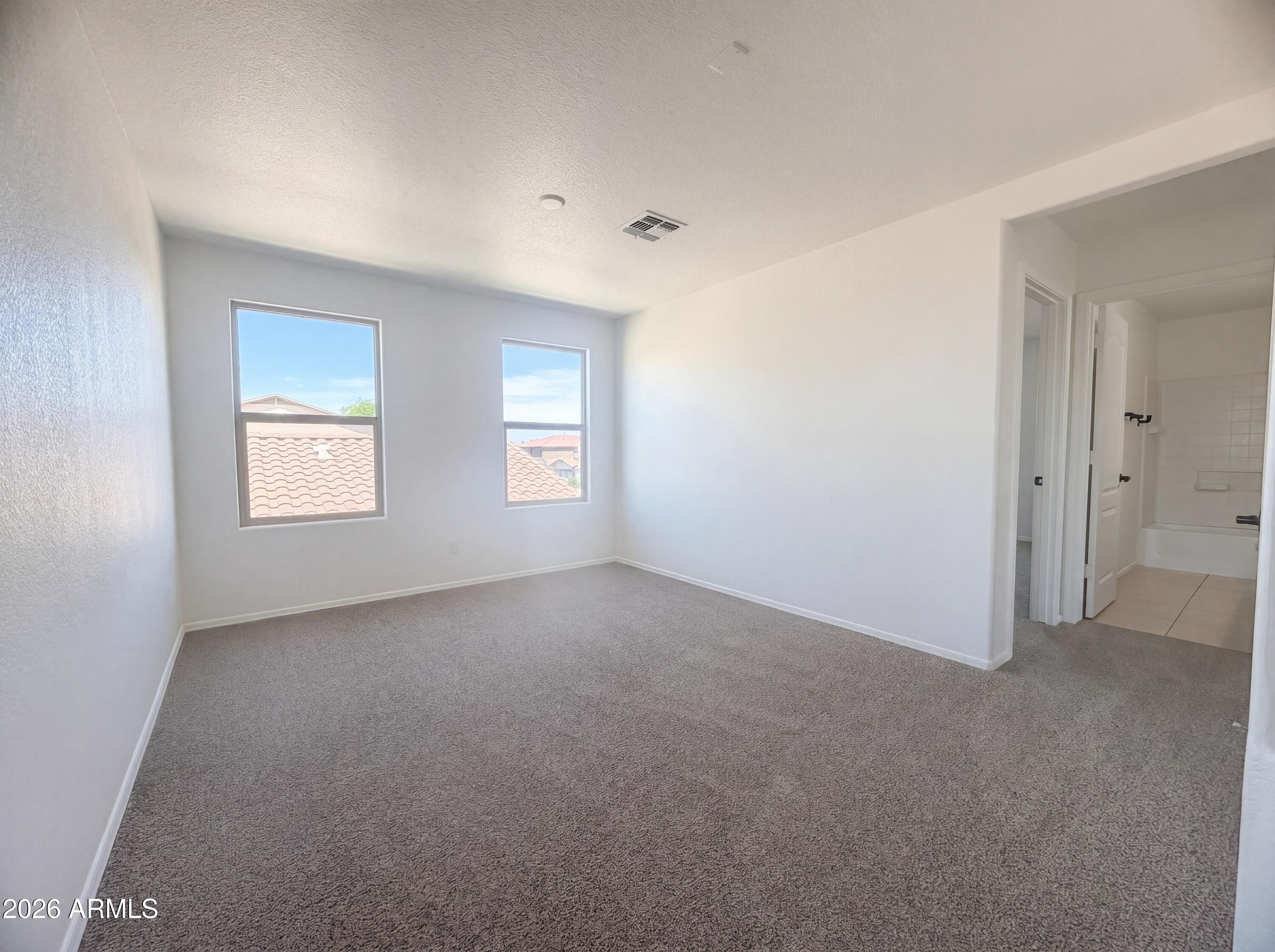 1043 E DANIELLA Drive