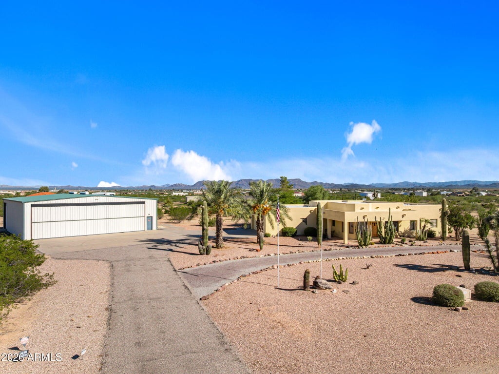 Photo of 51336 W Donald Road, Aguila, AZ 85320 (MLS # 7095102)
