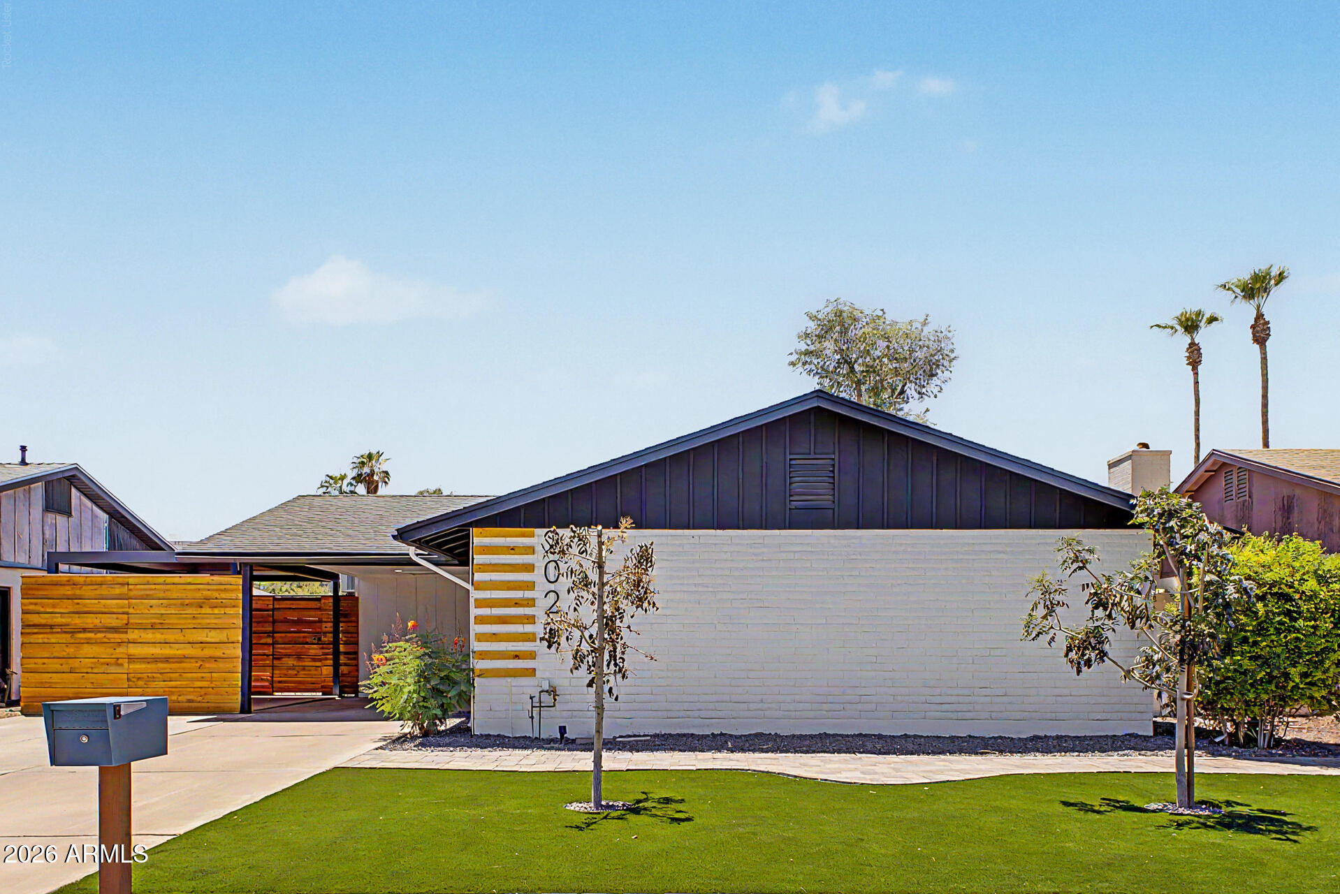 2023 E CORNELL Drive