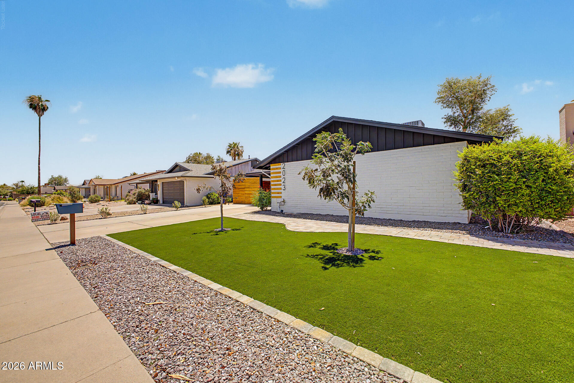 2023 E CORNELL Drive