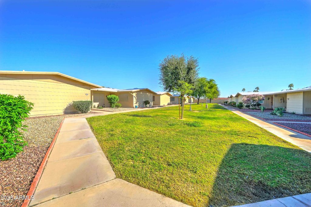 Photo of 17651 N 99th Drive, Sun City, AZ 85373 (MLS # 6944684)