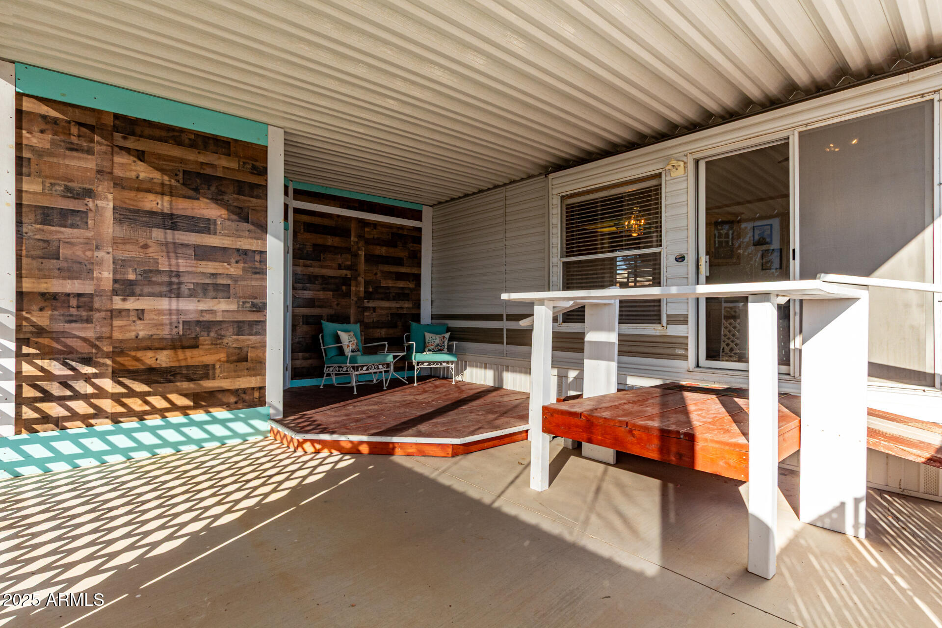 21292 W WESTWARD VIEW Road