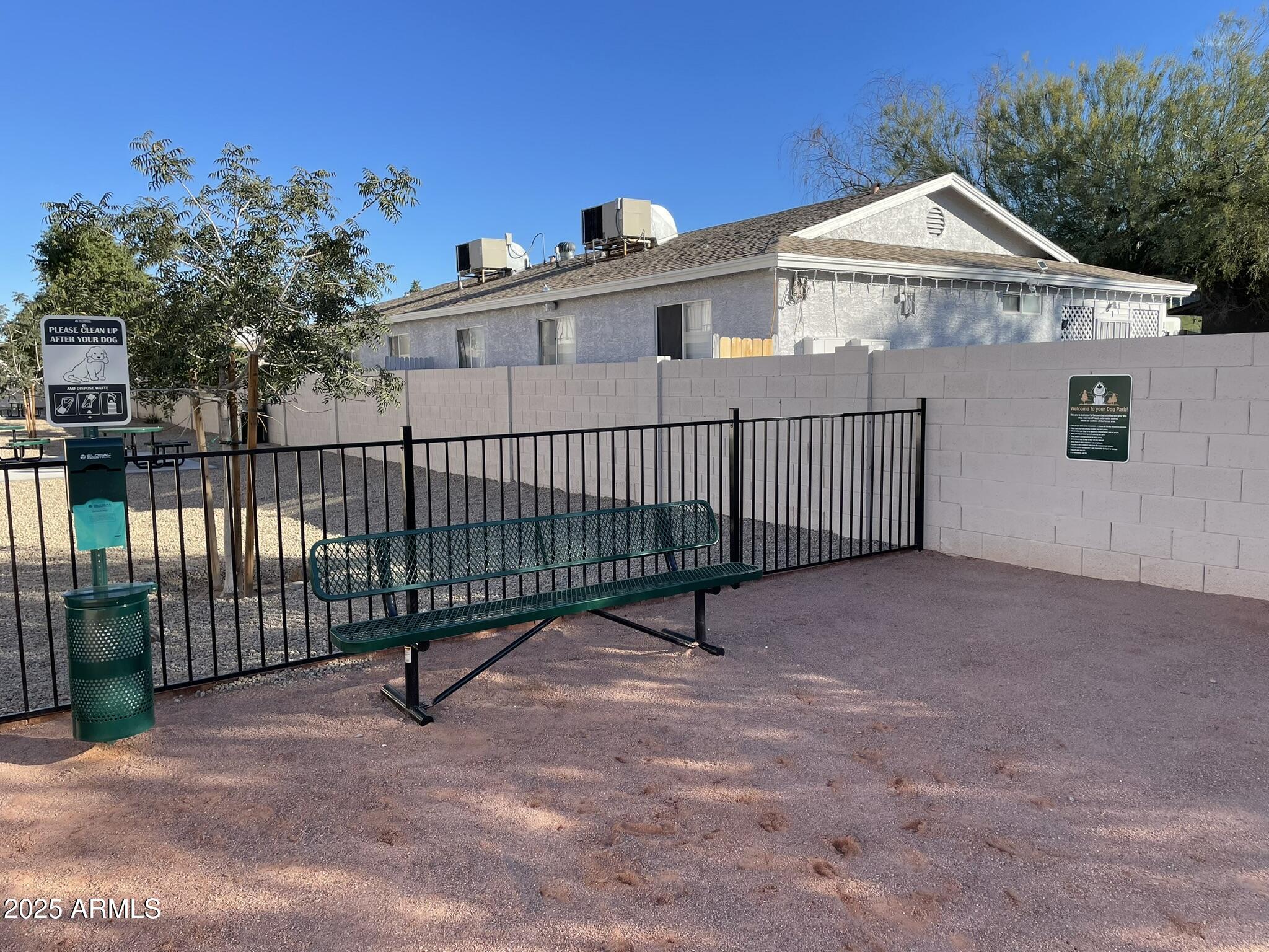 1222 E Mountain View Road 108,118