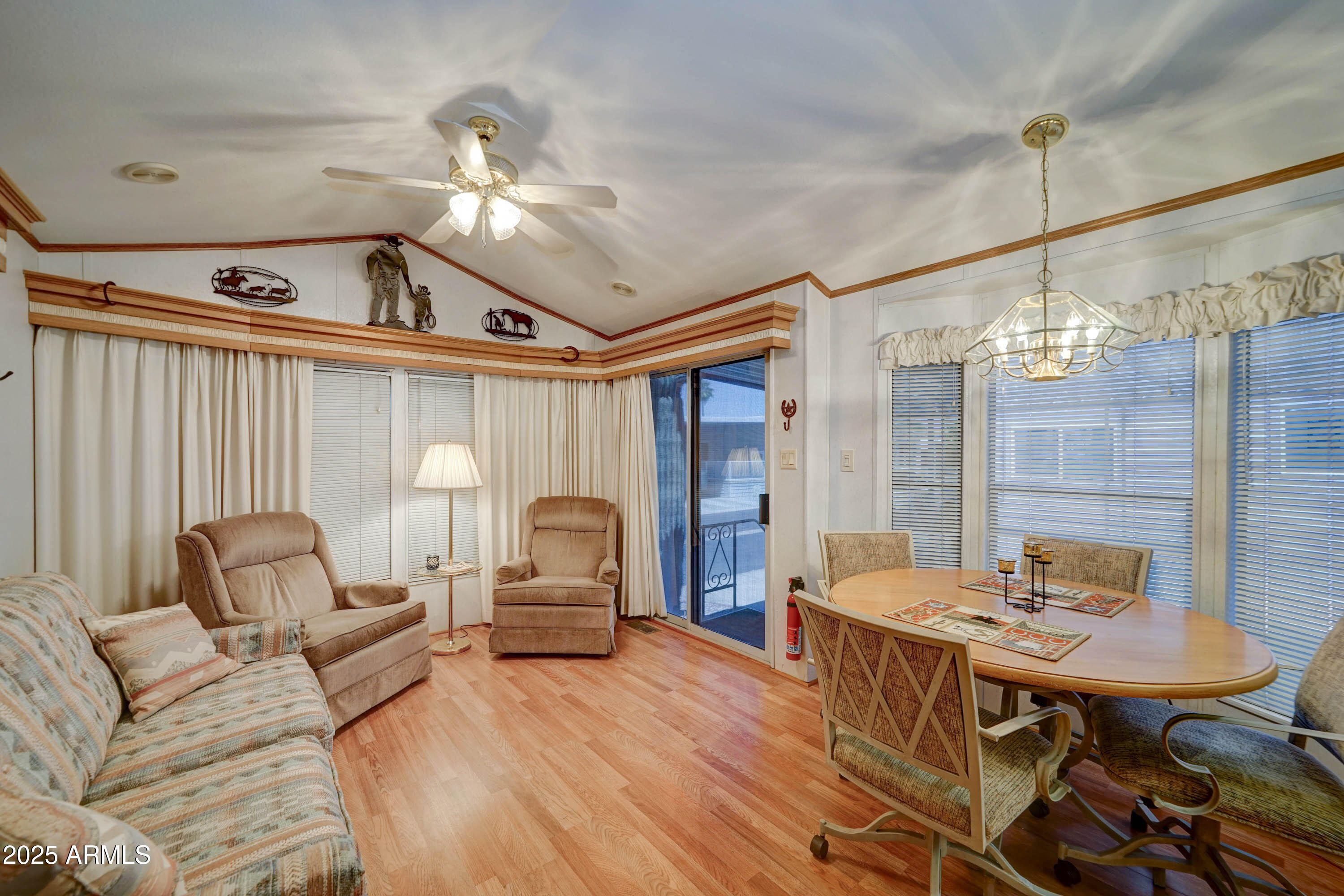 111 S GREENFIELD Road 405