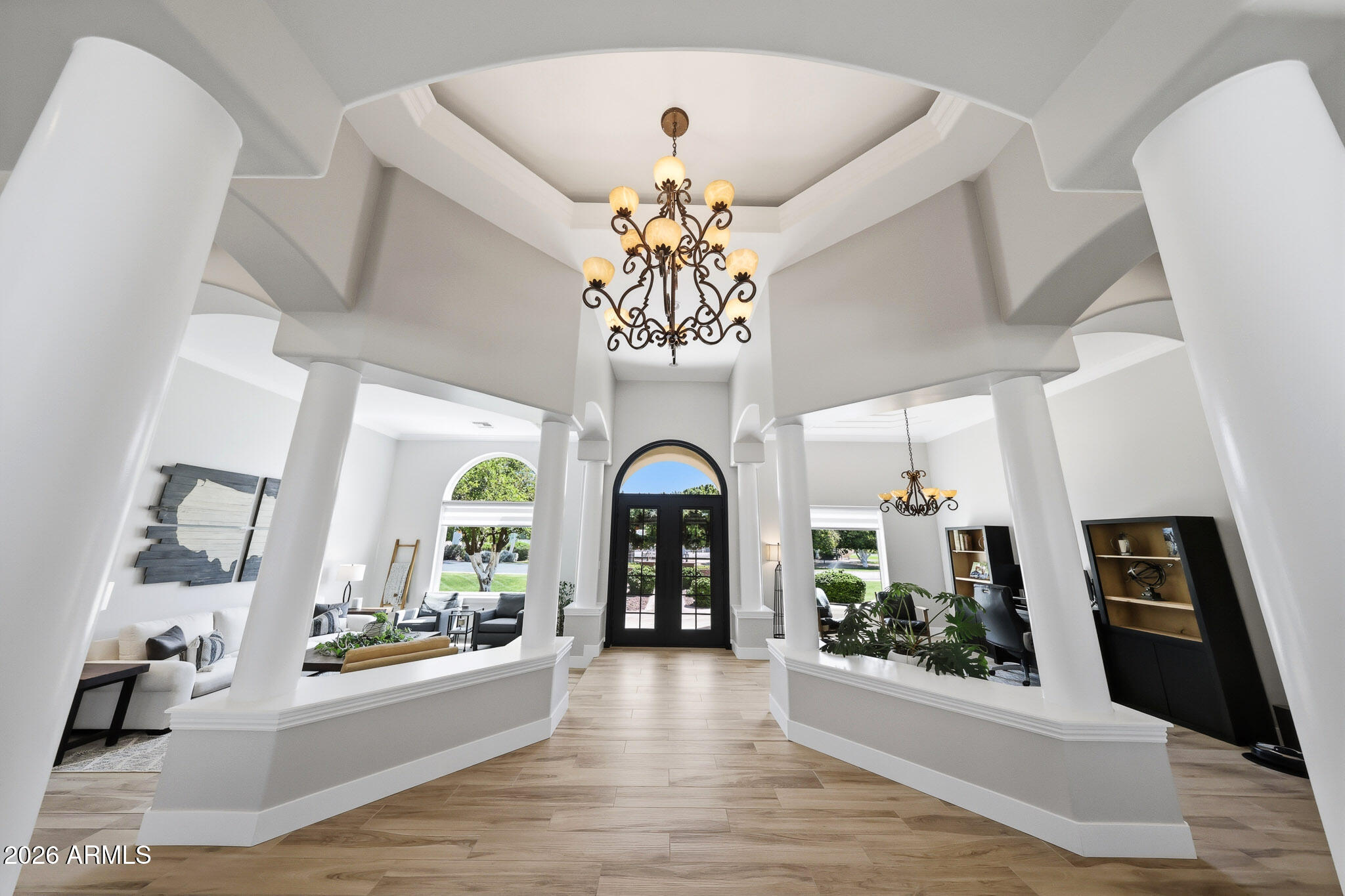 4040 E MCLELLAN Road 16