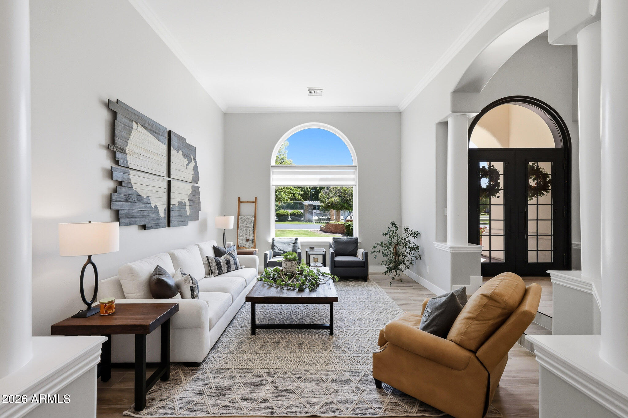 4040 E MCLELLAN Road 16