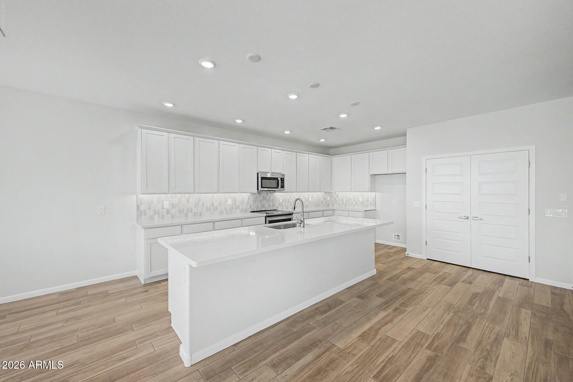 1280 E Ridgerock Loop