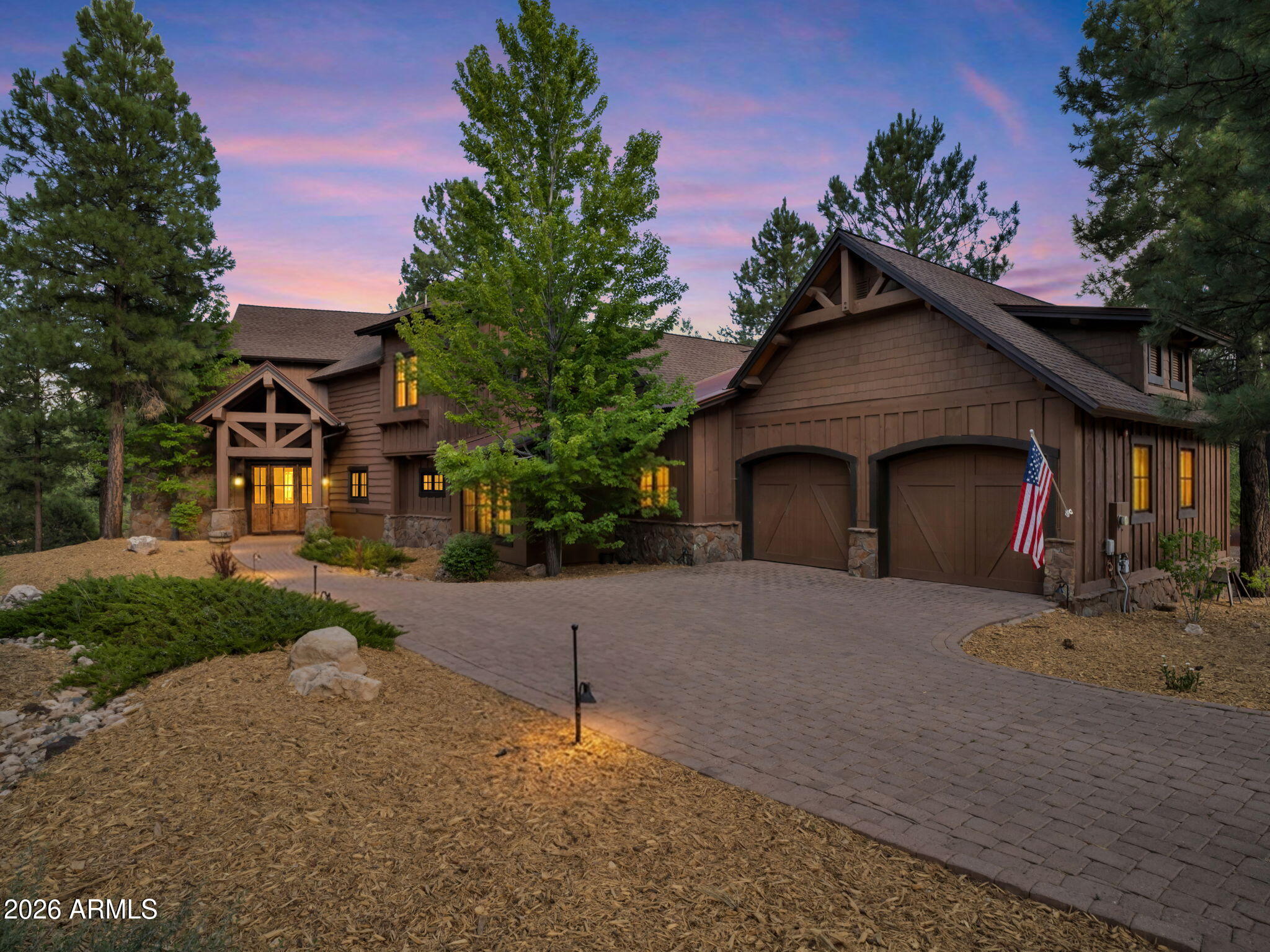 2140 E Del Rae Drive