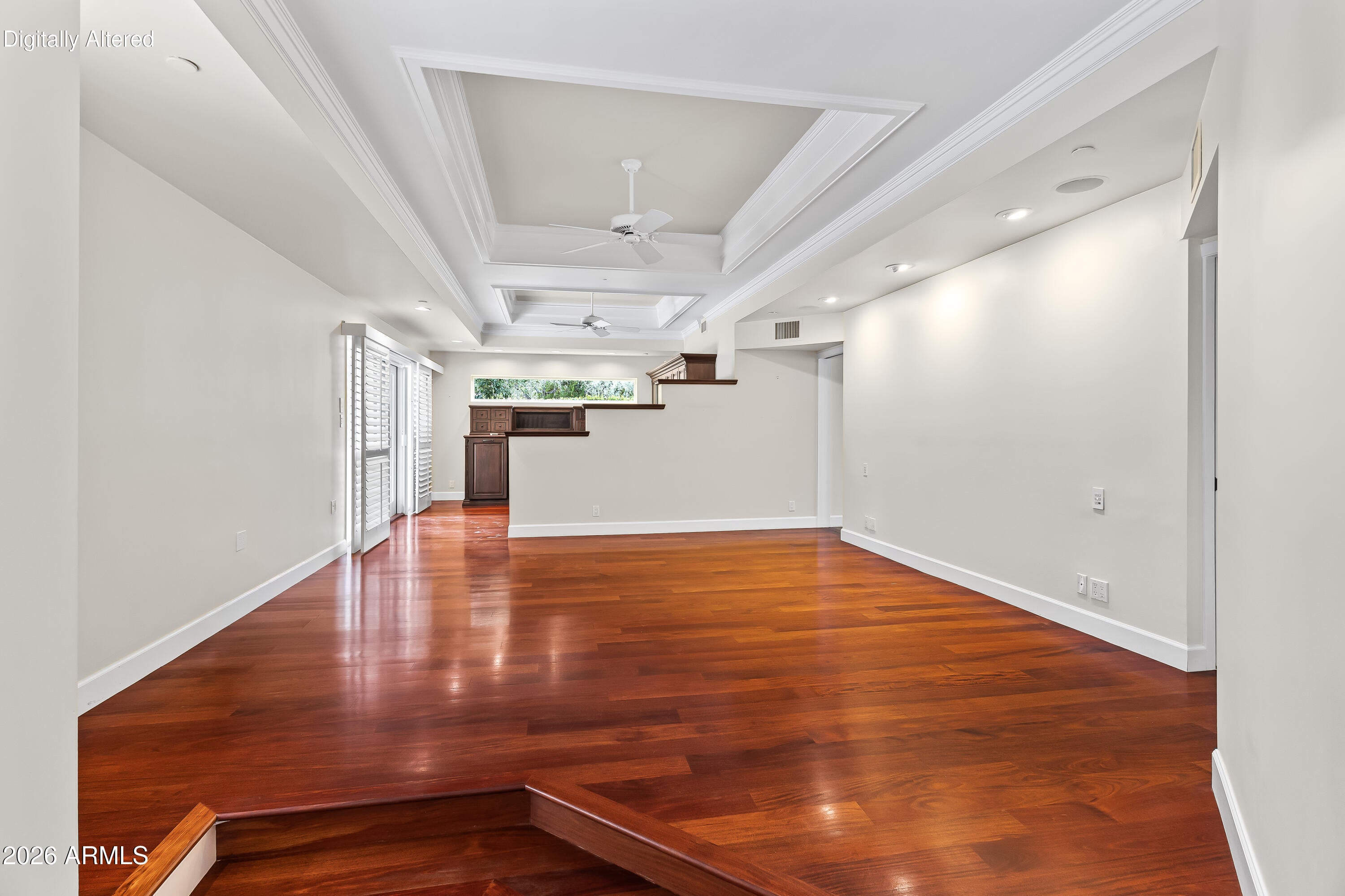 8219 N 74TH Place