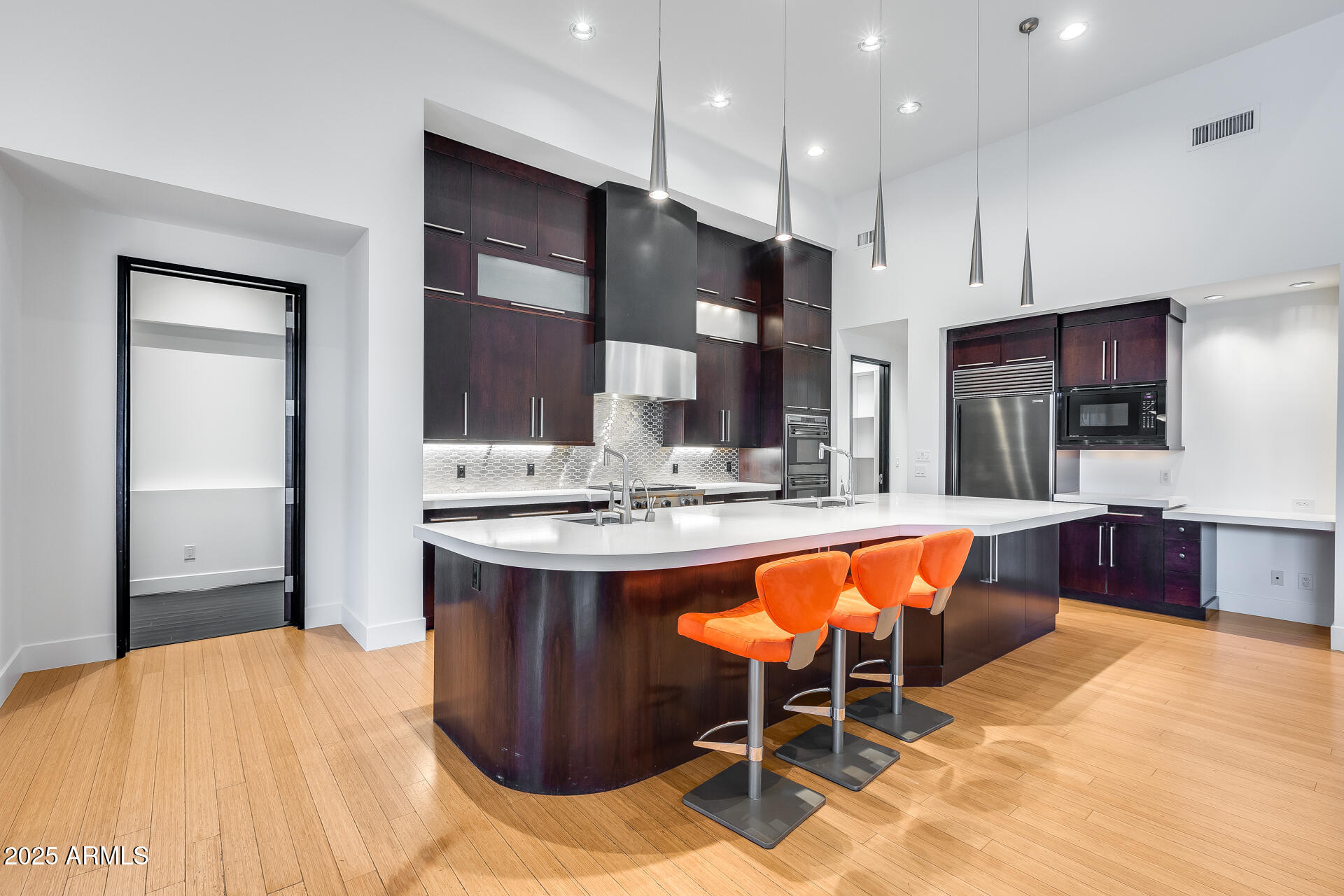 1101 E WARNER Road 117