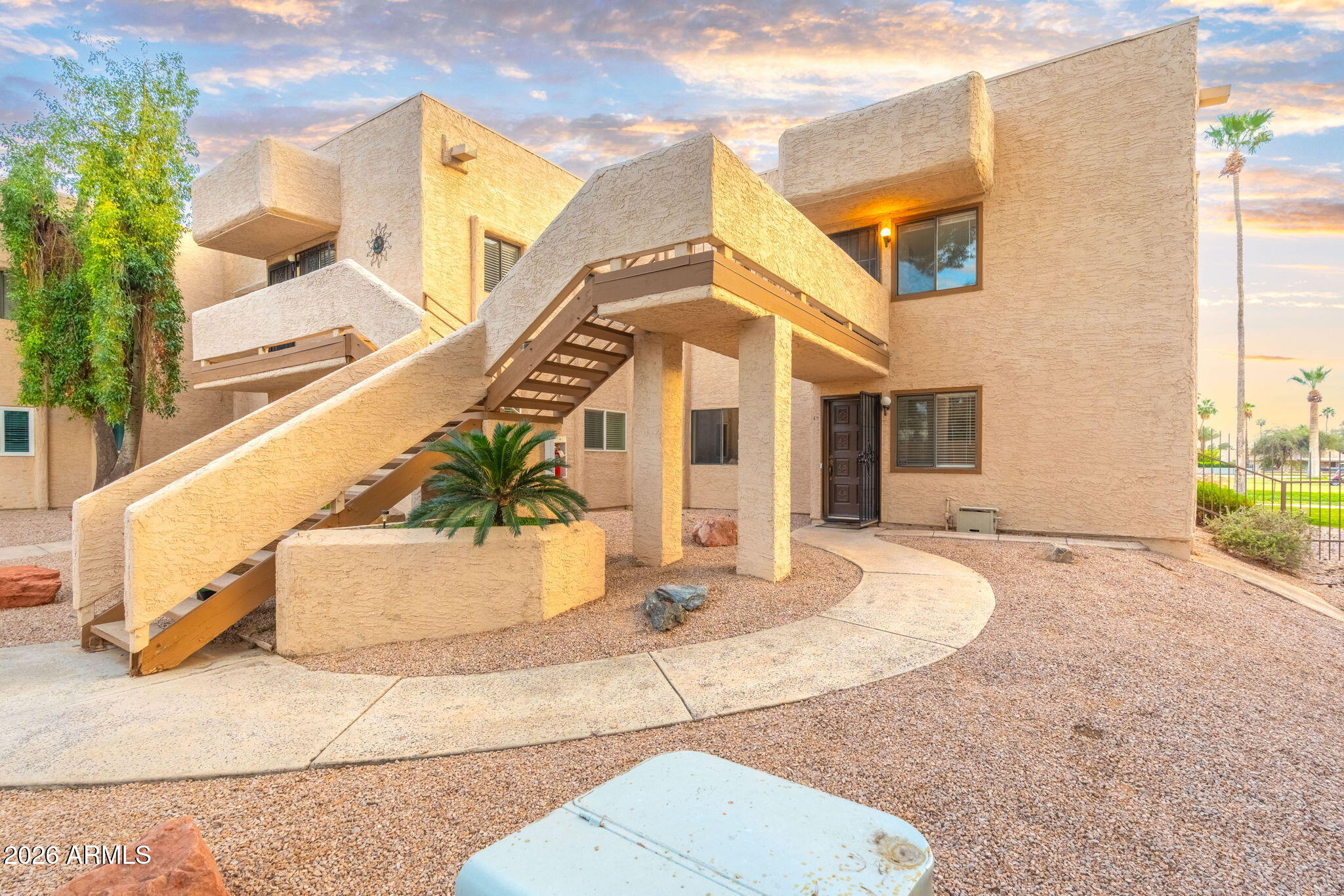 7061 E BROADWAY Road 48