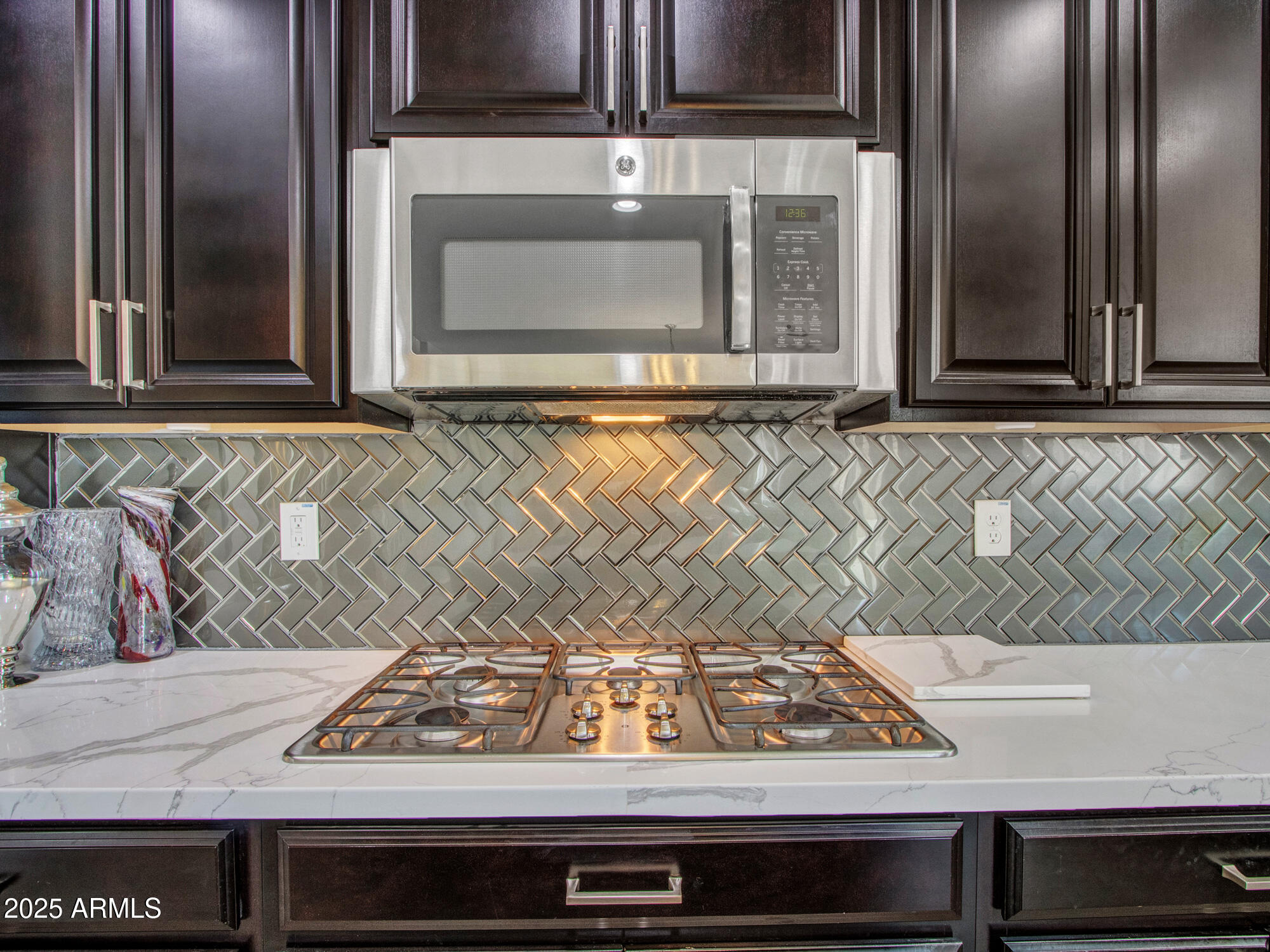 Avondale, Arizona 85323, United States, 5 Bedrooms Bedrooms, ,3 BathroomsBathrooms,Residential,Active,116011