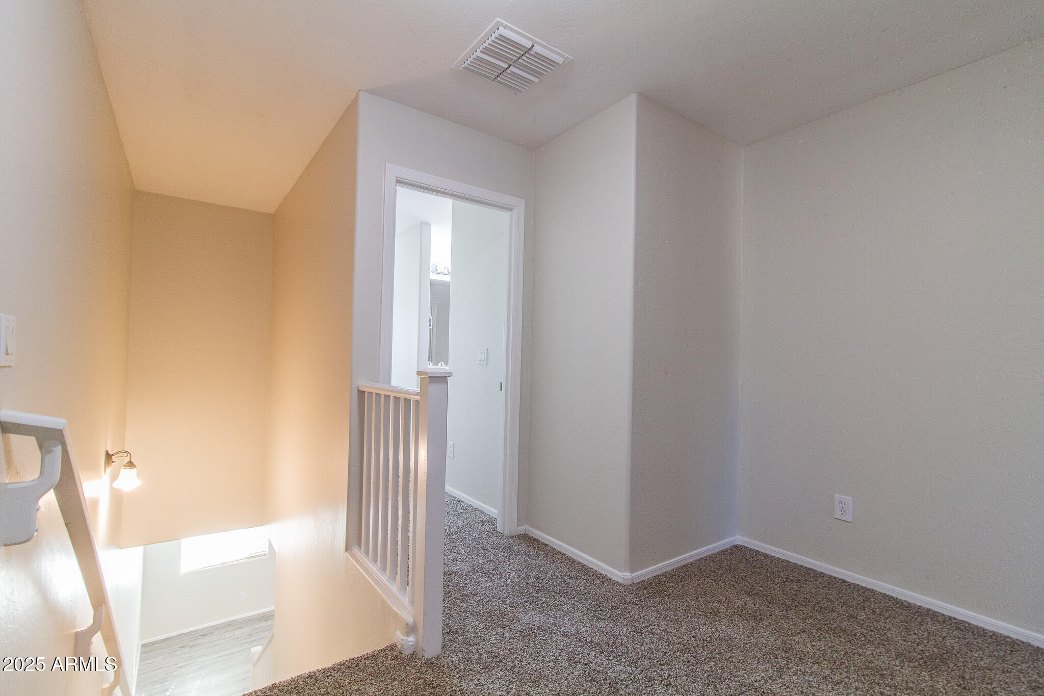 1751 S CHATSWORTH --