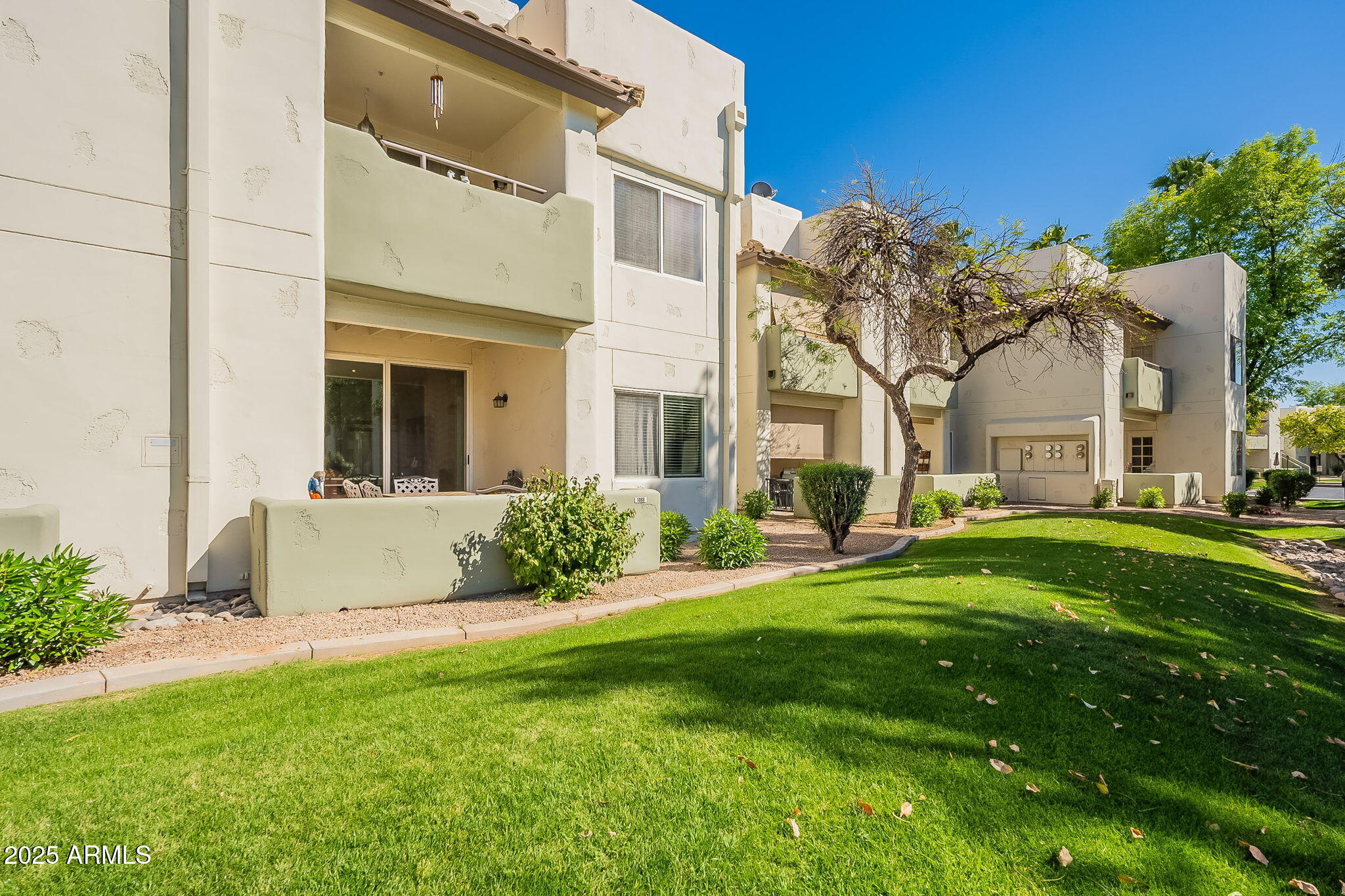 1825 W RAY Road 1068
