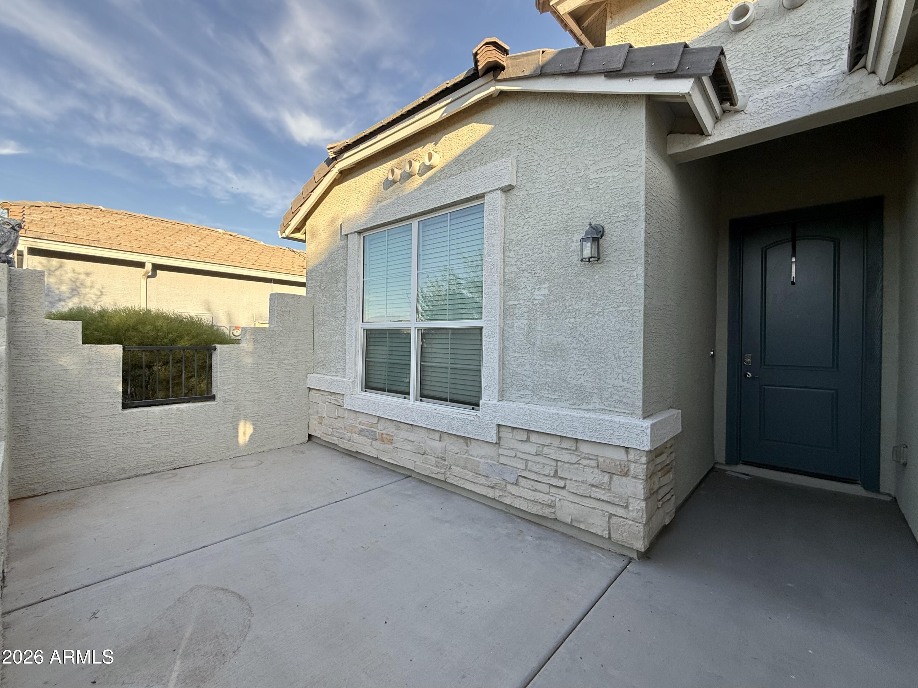 38184 W SANTA MONICA Avenue