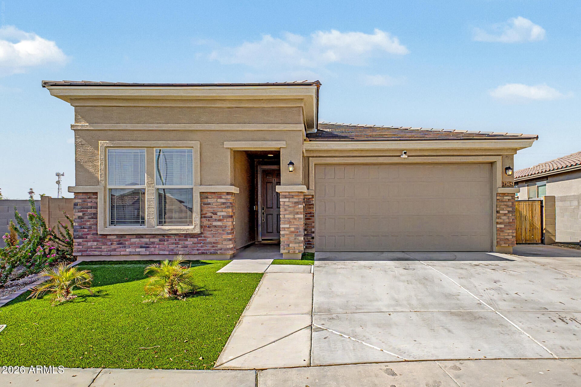 24252 W GROSS Avenue