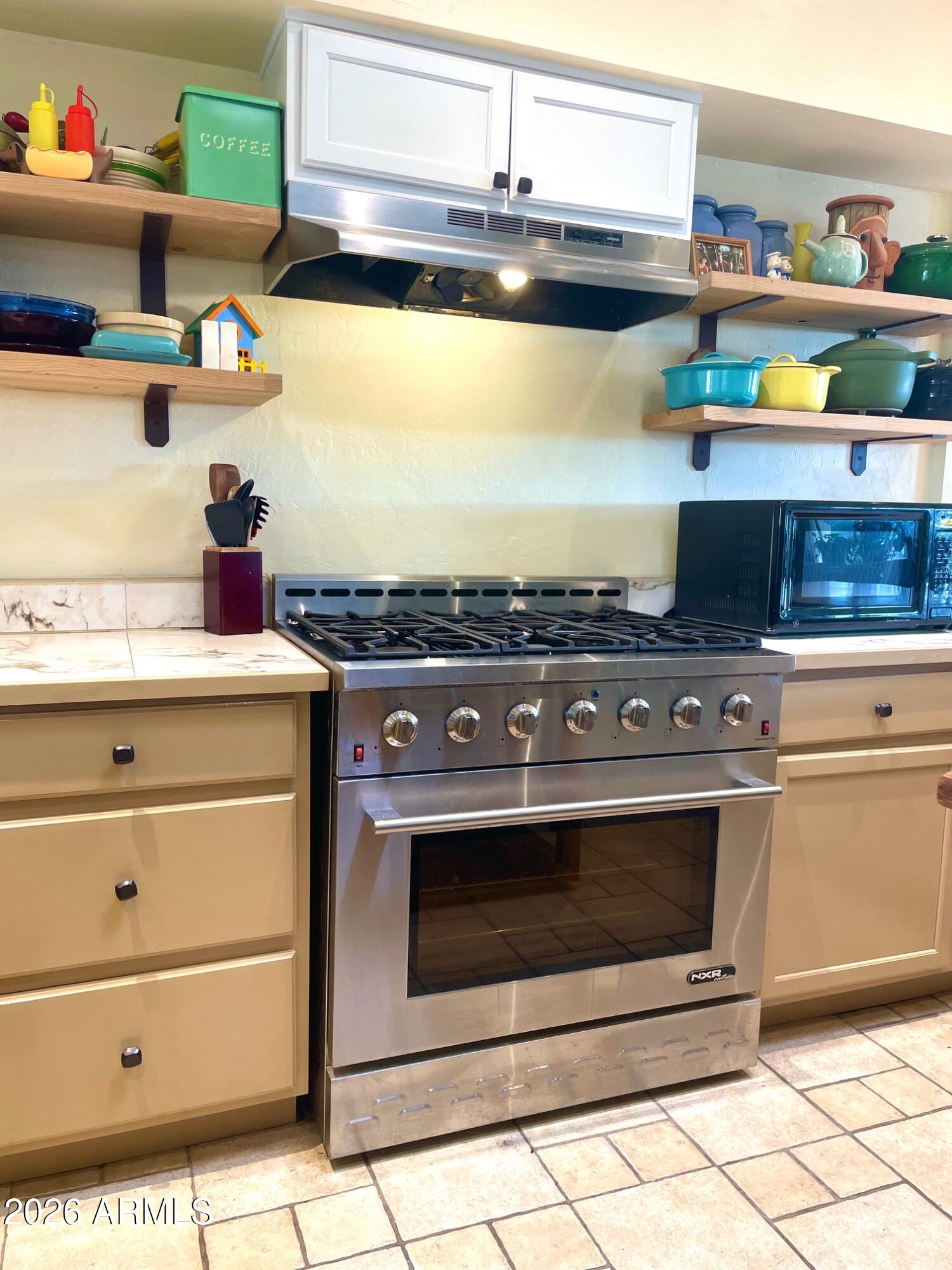 MIRAMONTE ACRES - Residential