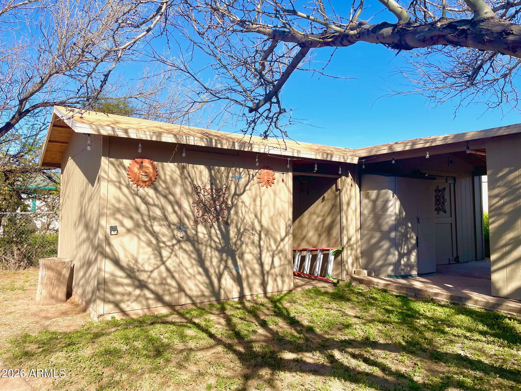 MIRAMONTE ACRES - Residential