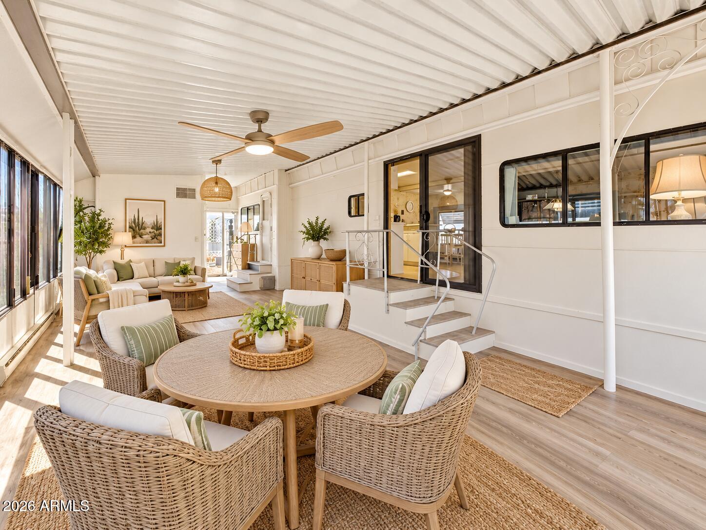 524 DOUGLAS Road