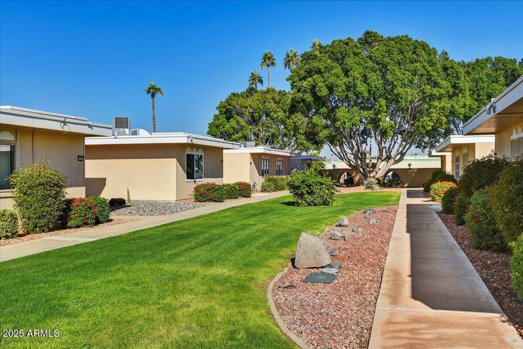 Photo of 11061 W Coggins Drive, Sun City, AZ 85351 (MLS # 6951962)