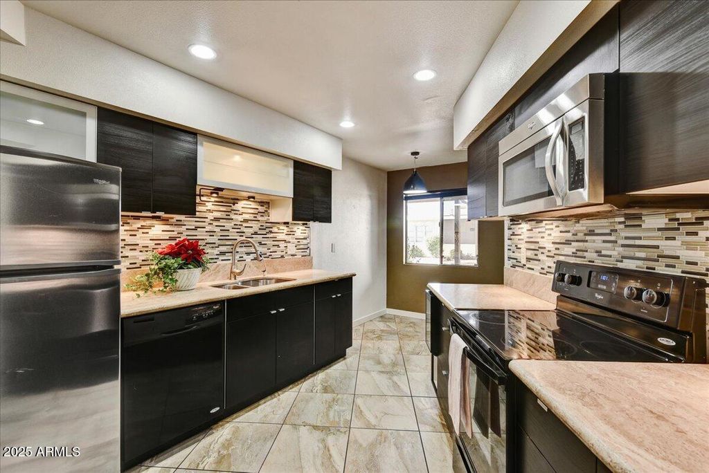 Photo of 11061 W Coggins Drive, Sun City, AZ 85351 (MLS # 6951962)