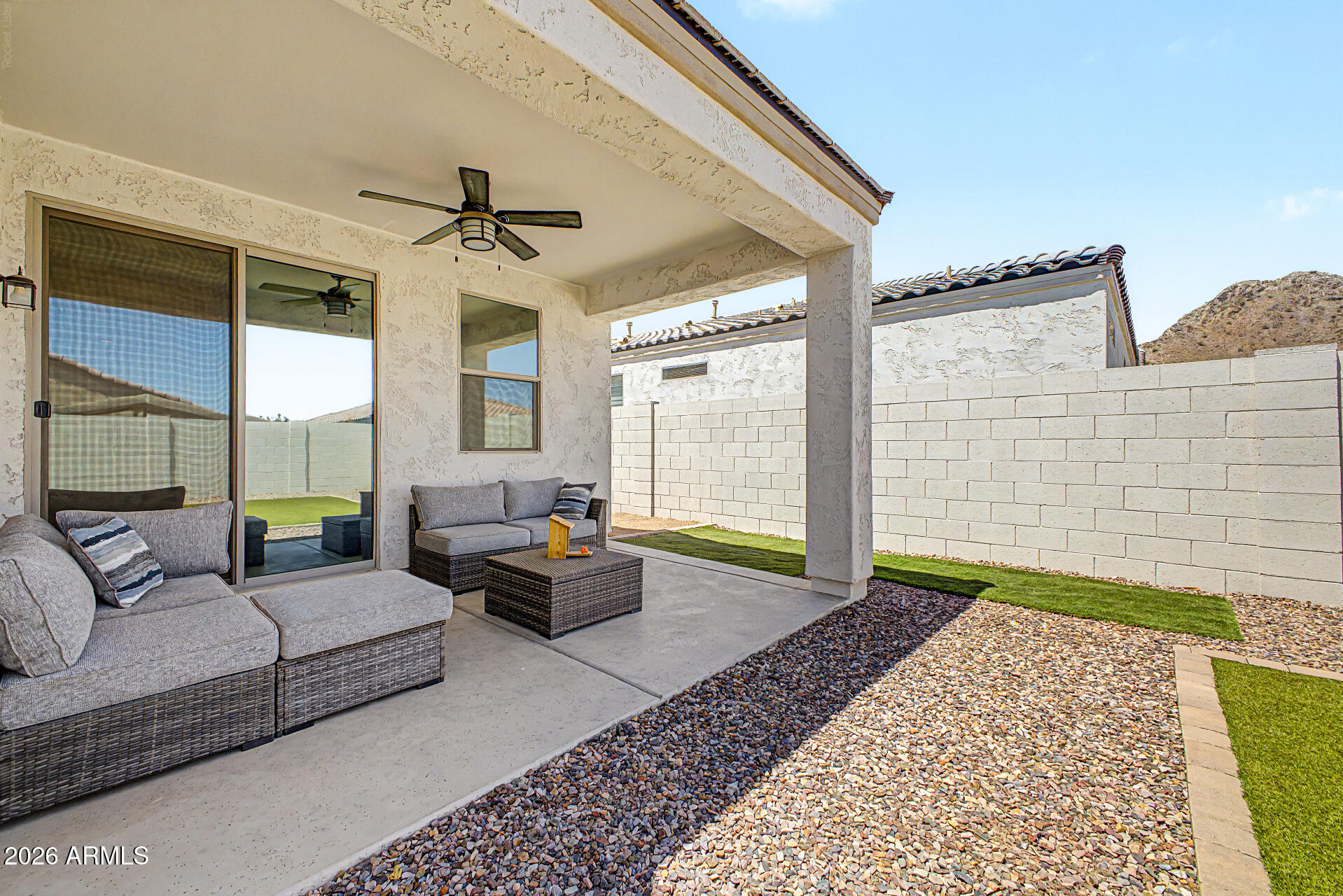 4606 W PELOTAZO Way