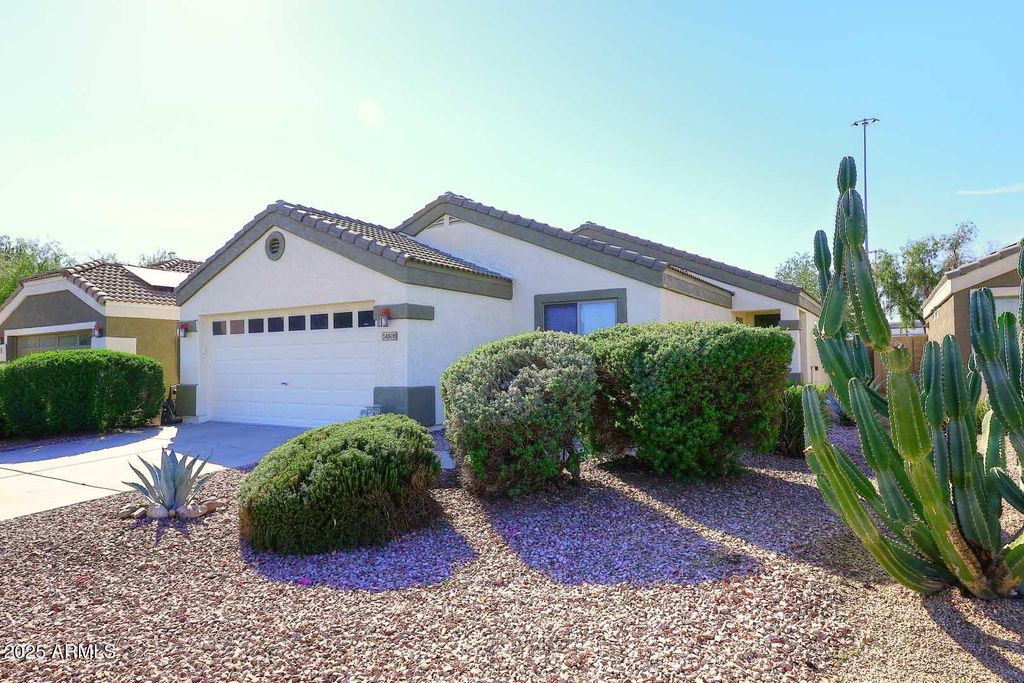 Photo of 14808 N El Frio Street, El Mirage, AZ 85335 (MLS # 6946131)